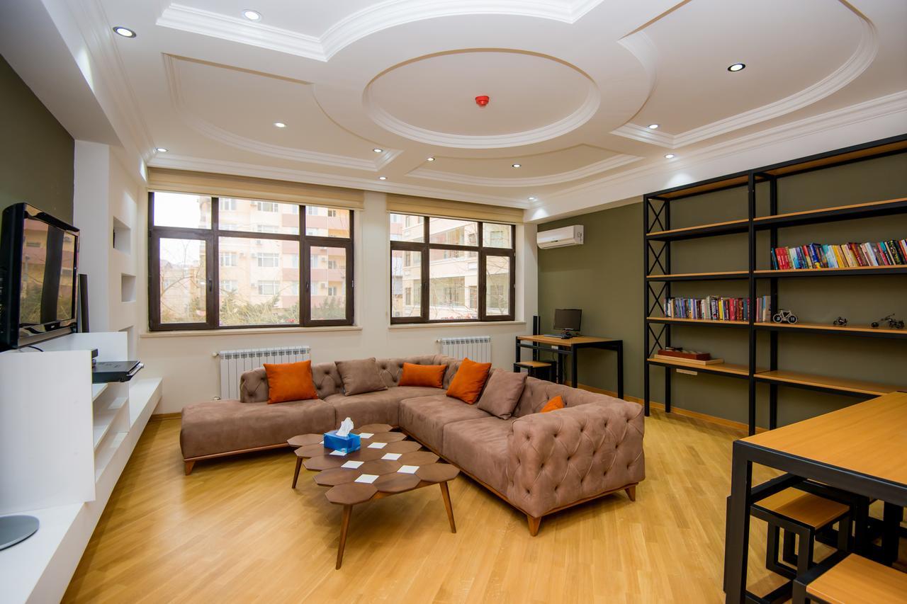 Feyu Hostel Баку Екстериор снимка